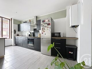  Appartement � louer 4 pi�ces 85 m�