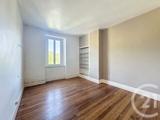  Maison � vendre 10 pi�ces 372 m�