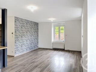  Appartement à louer 3 pièces 65 m²