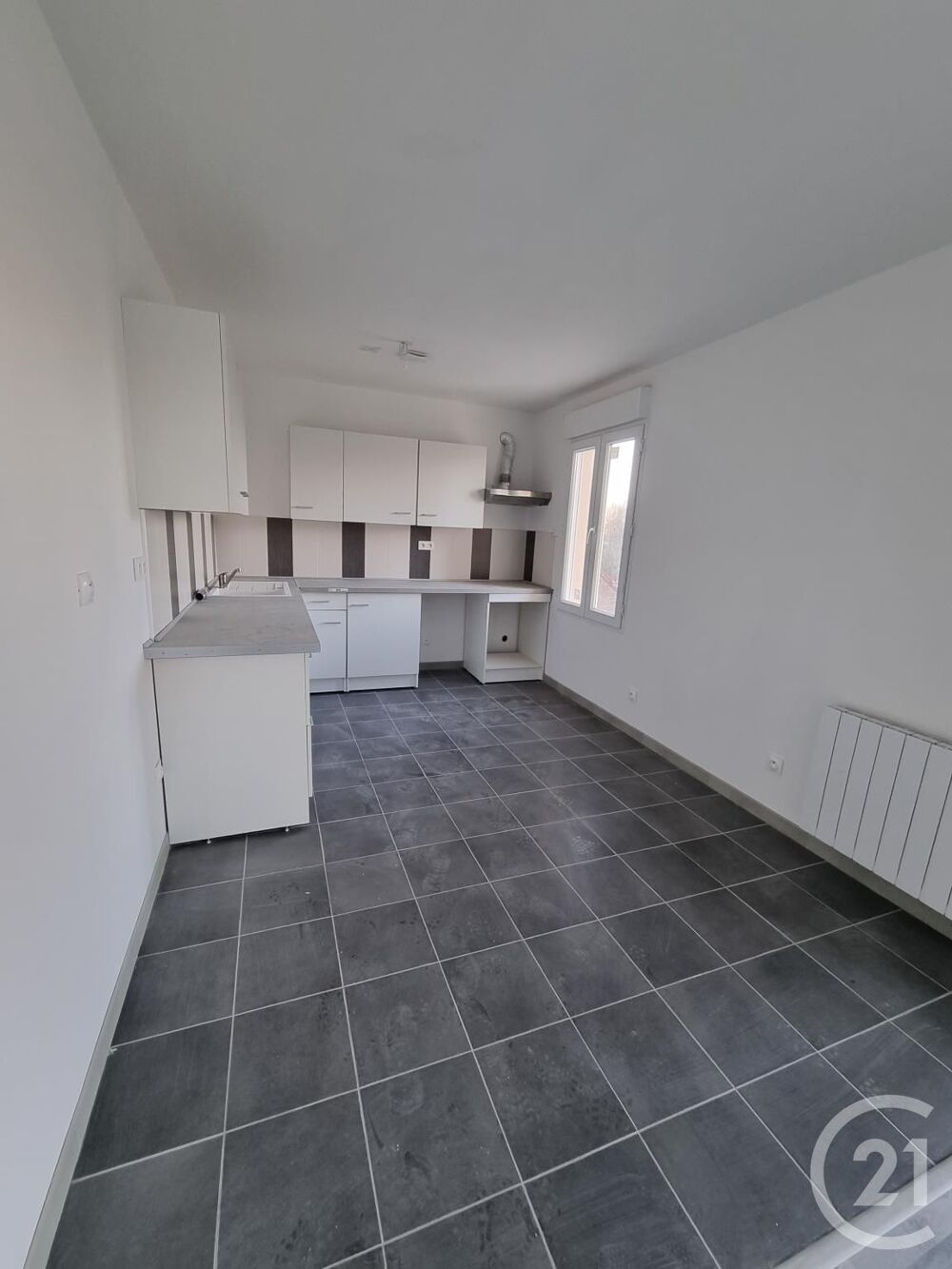 location Appartement - 4 pièce(s) - 84 m² Montdidier (80500)