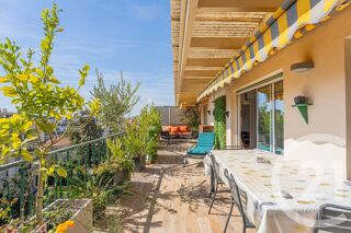 vente Appartement - 4 pièce(s) - 121 m² Nice (06000)
