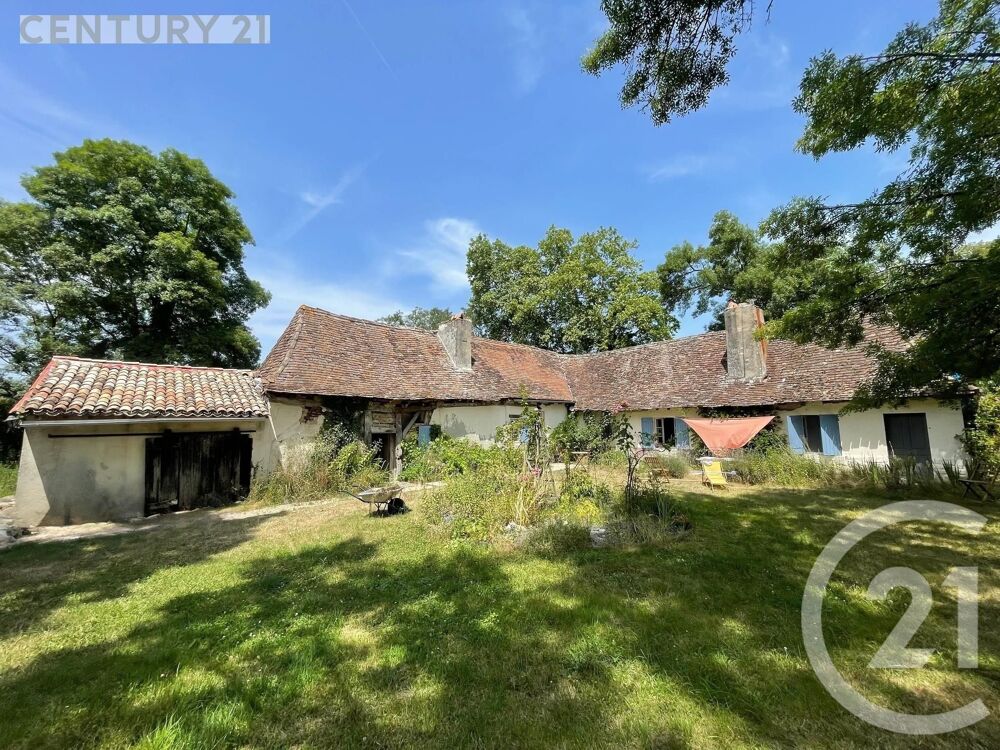 Maison 3 pièces 327 m² · à Montpon Menesterol · 327 m² · 170 500 €