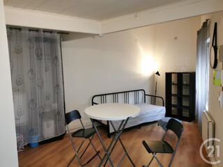  Appartement à louer 1 pièce 21 m²