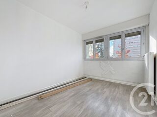  Appartement à louer 3 pièces 60 m²