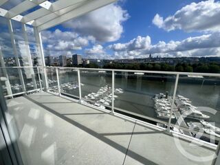  Appartement à louer 3 pièces 85 m²