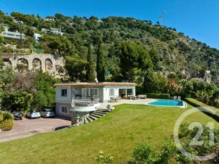  Maison � vendre 5 pi�ces 262 m�