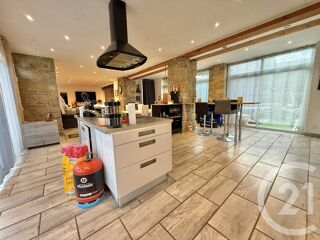  Maison à vendre 7 pièces 184 m²