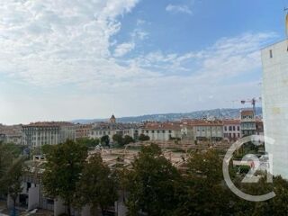  Appartement à louer 2 pièces 44 m²