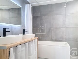  Appartement à louer 2 pièces 60 m²