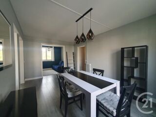  Appartement à louer 4 pièces 62 m²