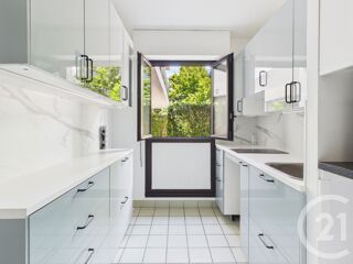  Appartement à louer 1 pièce 38 m²