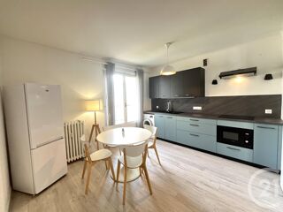  Appartement à louer 3 pièces 64 m²