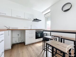  Appartement à louer 2 pièces 42 m²