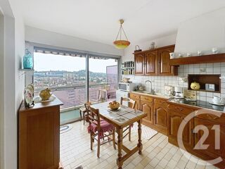  Appartement à vendre 4 pièces 83 m²