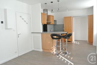  Appartement à louer 3 pièces 46 m²