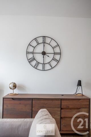  Appartement à louer 3 pièces 55 m²