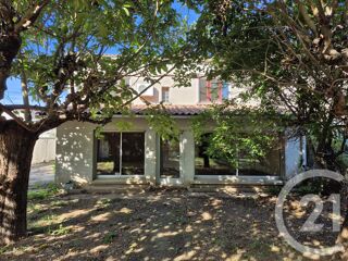  Maison � vendre 8 pi�ces 217 m�