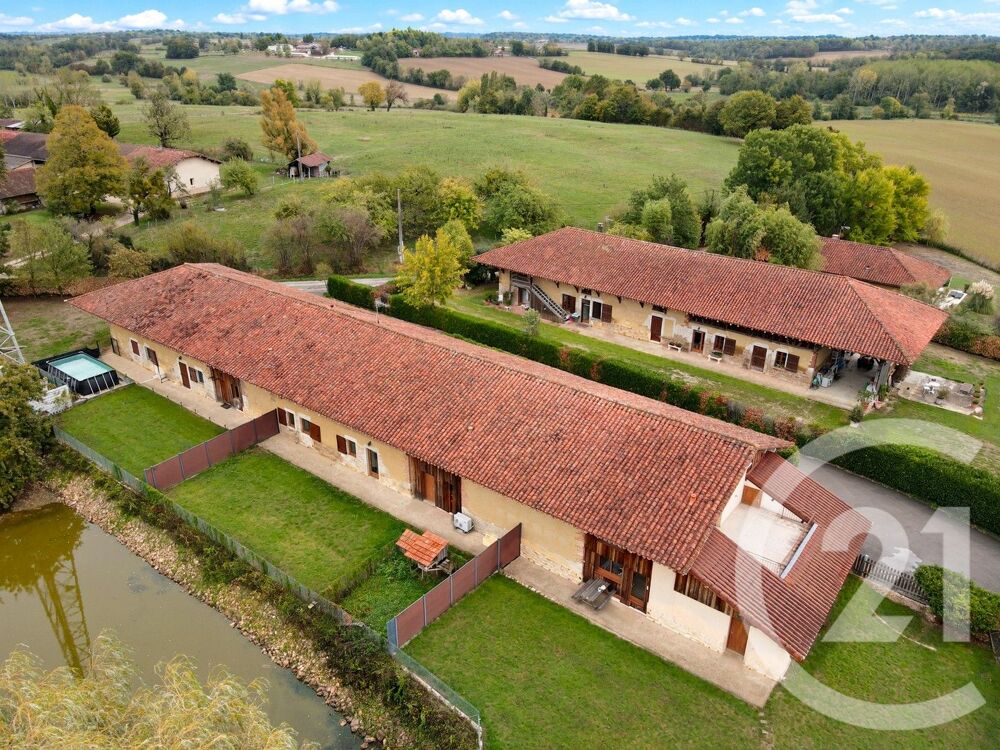 vente Maison - 15 + pièce(s) - 5100 m² Domsure (01270)