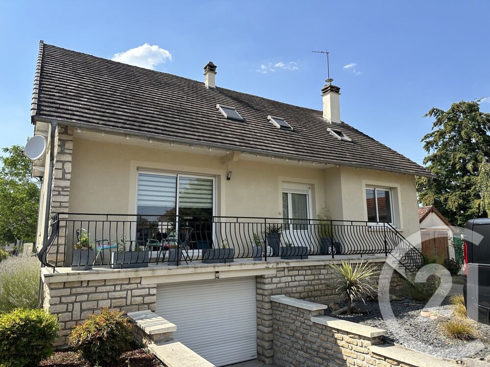 vente Maison - 7 pièce(s) - 240 m² Cosne-Cours-sur-Loire (58200)