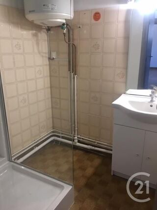  Appartement à louer 2 pièces 52 m²