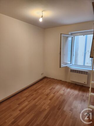  Maison � vendre 3 pi�ces 51 m� Burlats