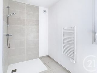  Appartement � louer 3 pi�ces 67 m� Perpignan