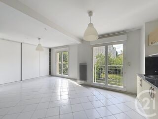  Appartement à louer 2 pièces 44 m²