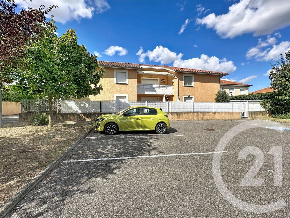 CORBAS A DEUX PAS DU CENTRE VILLA MARIE Dans une....