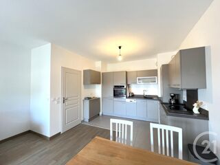  Appartement à louer 2 pièces 50 m²