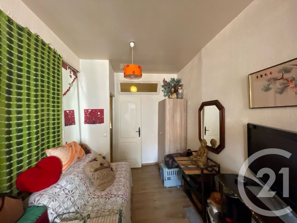 LA SEYNE-SUR-MER CENTRE-VILLE APPARTEMENT T2 DE 47 m²<....