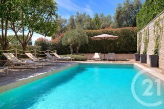  Maison à louer 7 pièces 284 m²