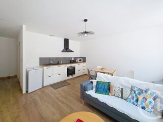  Immeuble à vendre 300 m²
