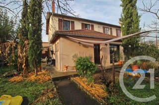  Maison � vendre 4 pi�ces 101 m�