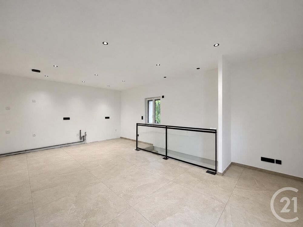 vente Appartement - 3 pièce(s) - 58 m² Jacob-Bellecombette (73000)