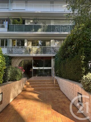  Appartement à louer 2 pièces 38 m²