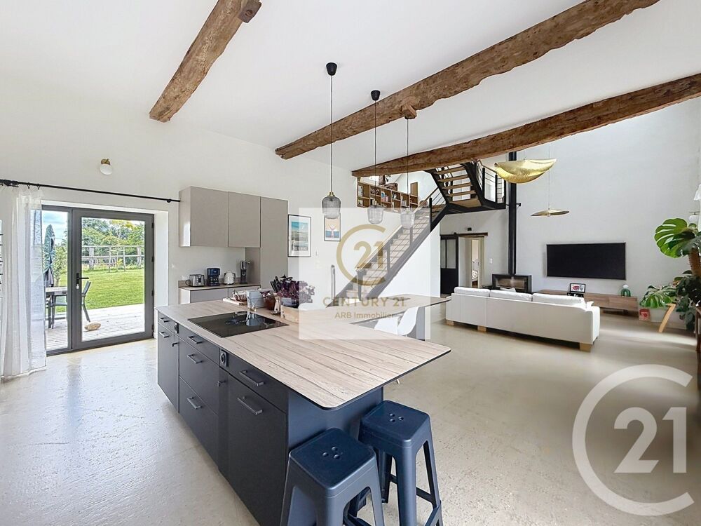 vente Maison - 6 pièce(s) - 201 m² Rennes (35000)