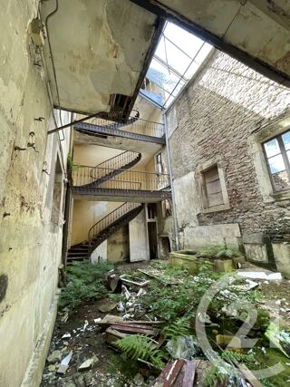  Immeuble à vendre 370 m²