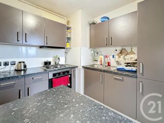  Appartement � louer 5 pi�ces 80 m�