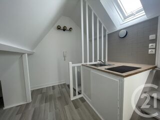  Appartement à louer 2 pièces 17 m²