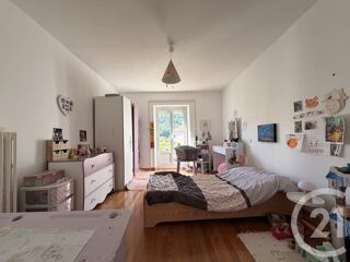  Appartement à louer 3 pièces 78 m²