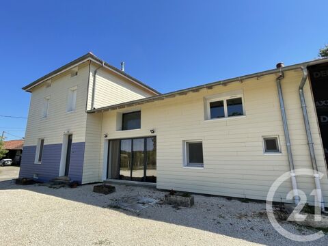   Vente Maison Maison - 8 pi�ce(s) - 299 m�