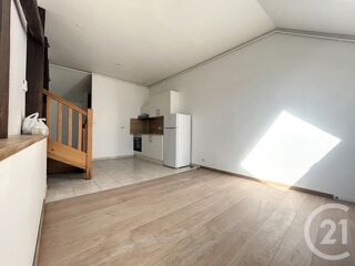 Appartement à louer 2 pièces 45 m²