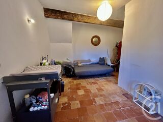  Maison � vendre 5 pi�ces 213 m�