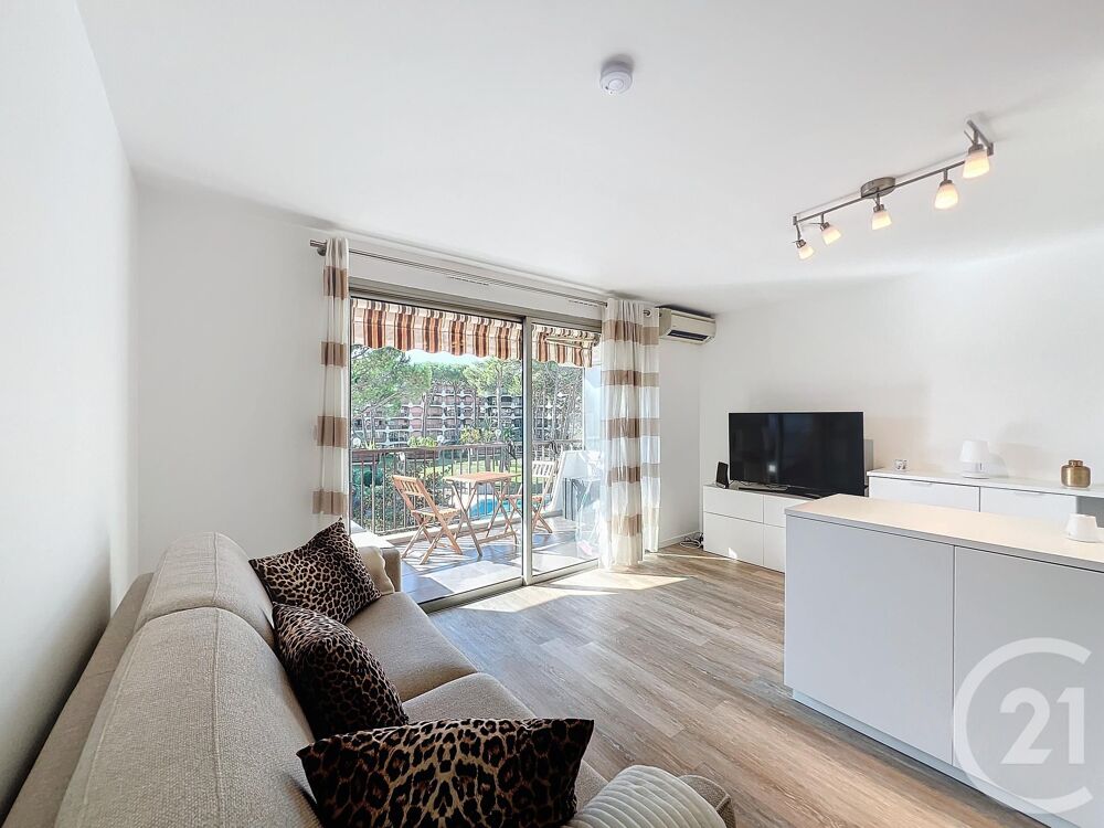 location Appartement - 1 pièce(s) - 23 m² Mandelieu-la-Napoule (06210)
