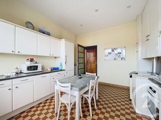  Maison � vendre 9 pi�ces 532 m�