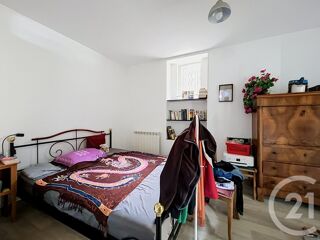  Maison à vendre 10 pièces 385 m²