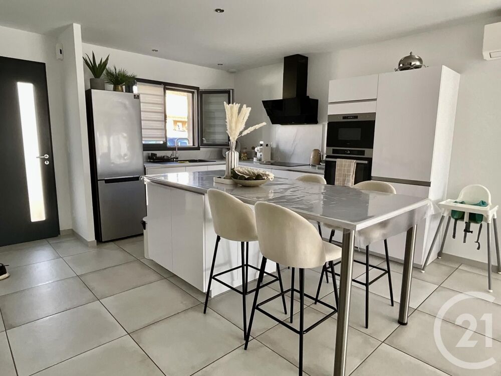 Située au c½ur de Castres, cette maison de 97m² vous att....