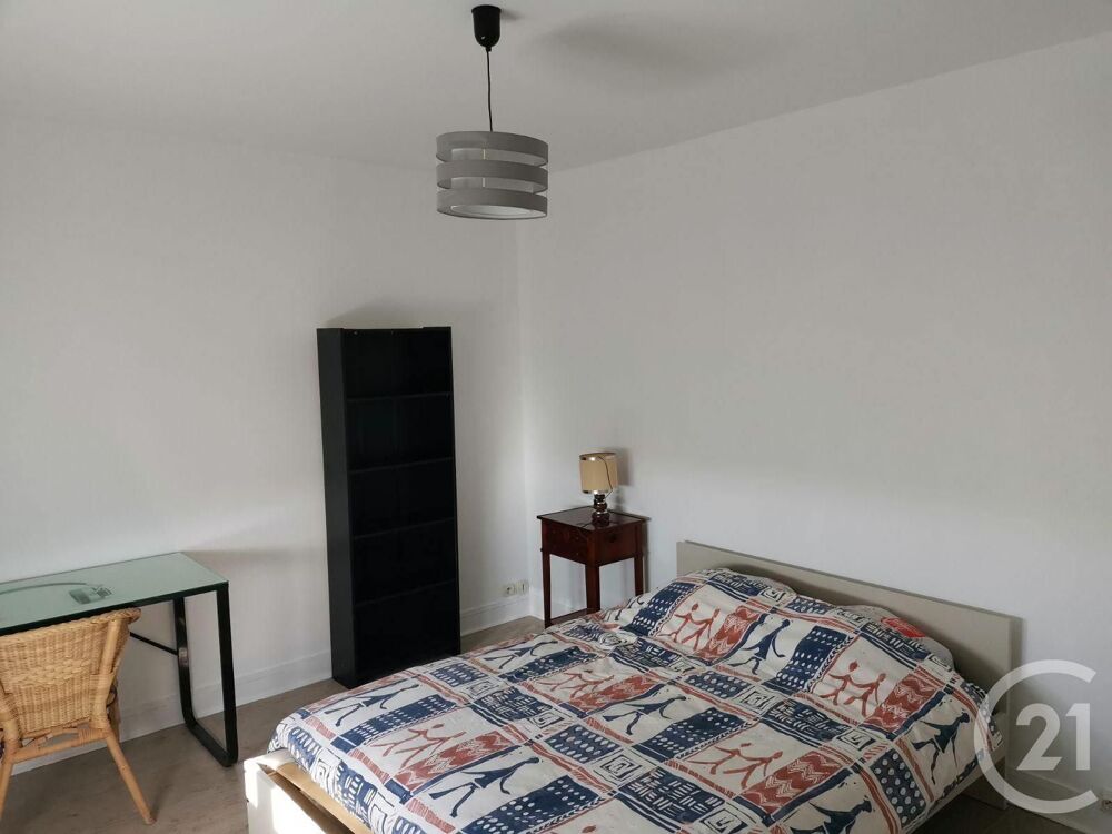 A TOURS QUARTIER DE LA BERGEONNERIE PROCHE DE TOUTES COM....