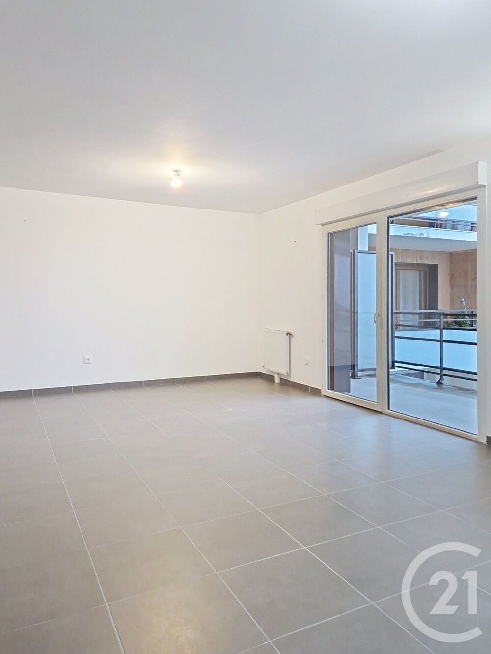 location Appartement - 4 pièce(s) - 101 m² Les Rousses (39220)