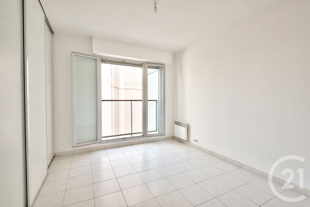 vente Appartement - 3 pièce(s) - 74 m² Antibes (06600)